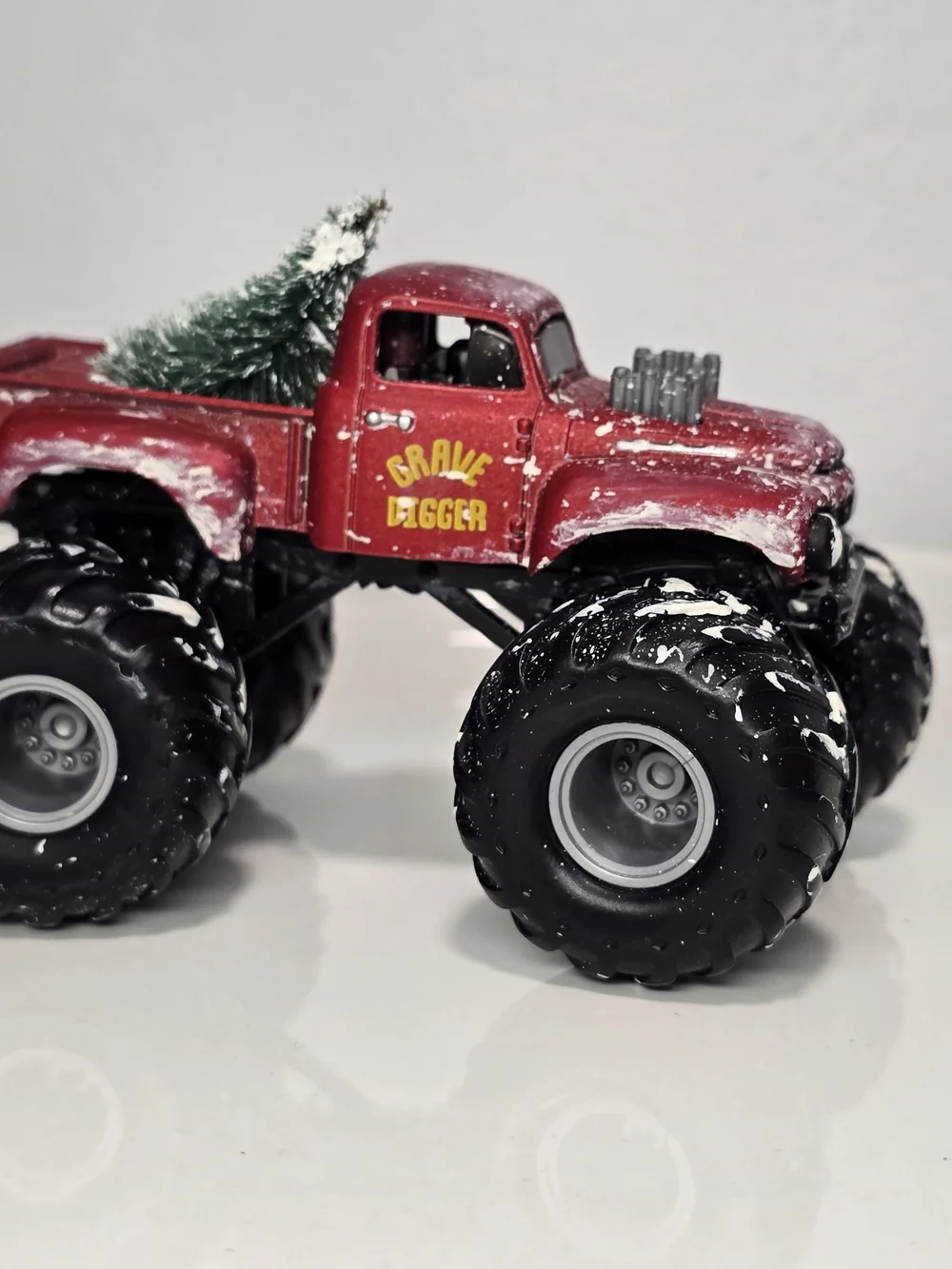 Monster Jam Vintage Red Monster Truck Toy - Custom. GD Truck 4+ Toy.